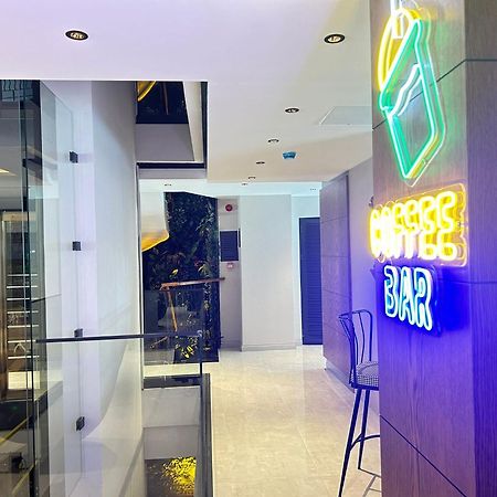 Sam Hotel Antalya Bagian luar foto