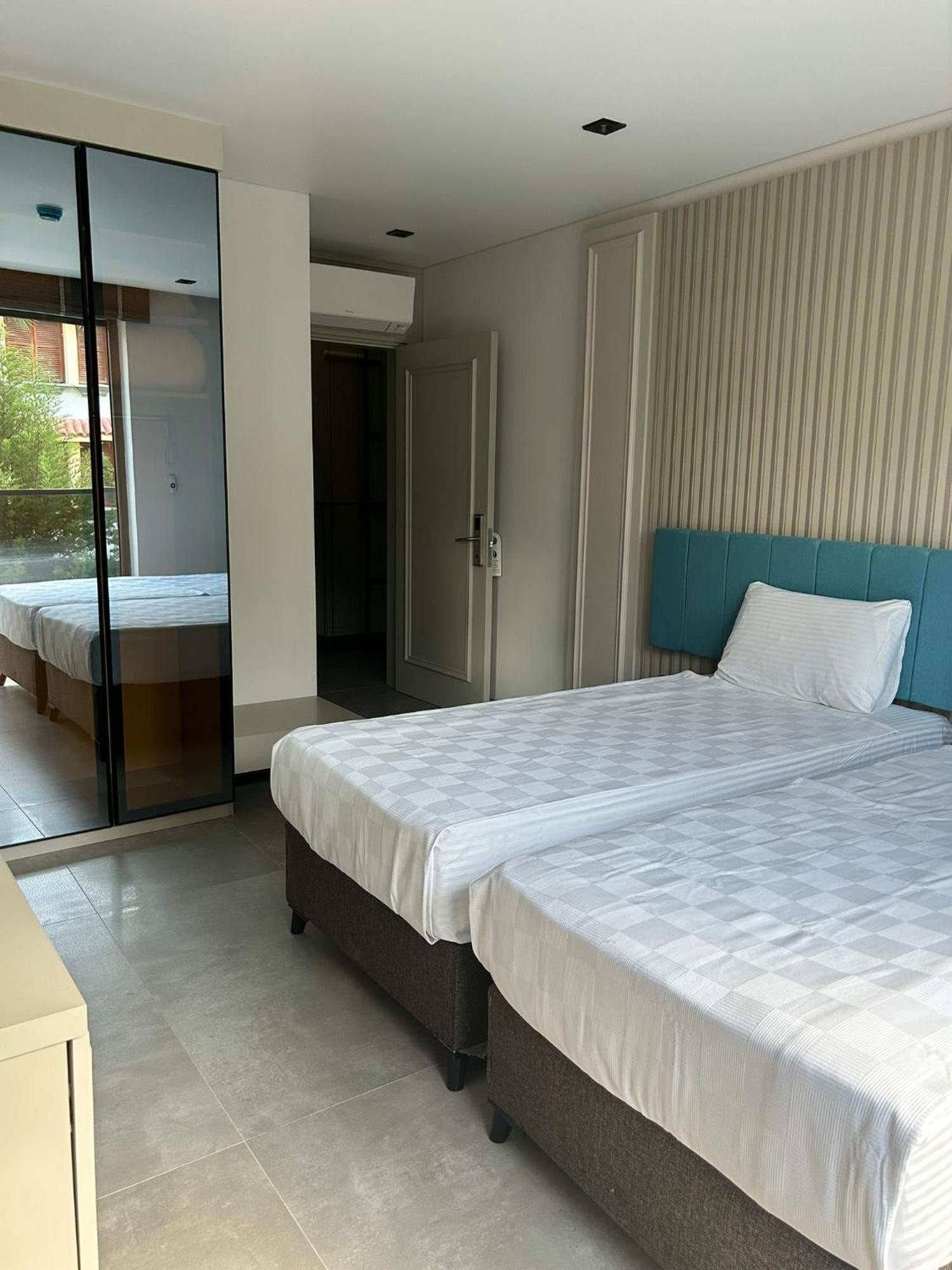 Sam Hotel Antalya Bagian luar foto