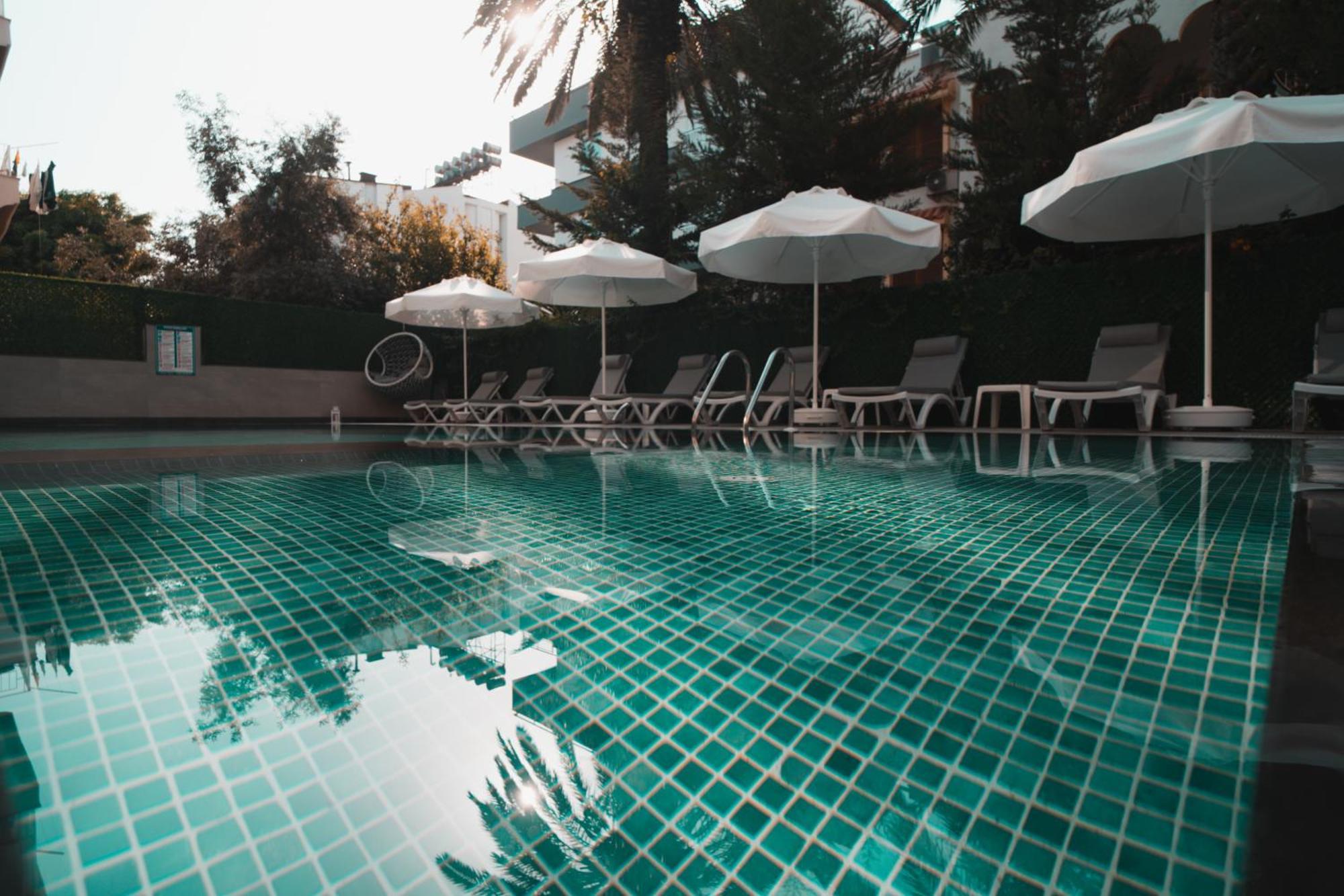 Sam Hotel Antalya Bagian luar foto