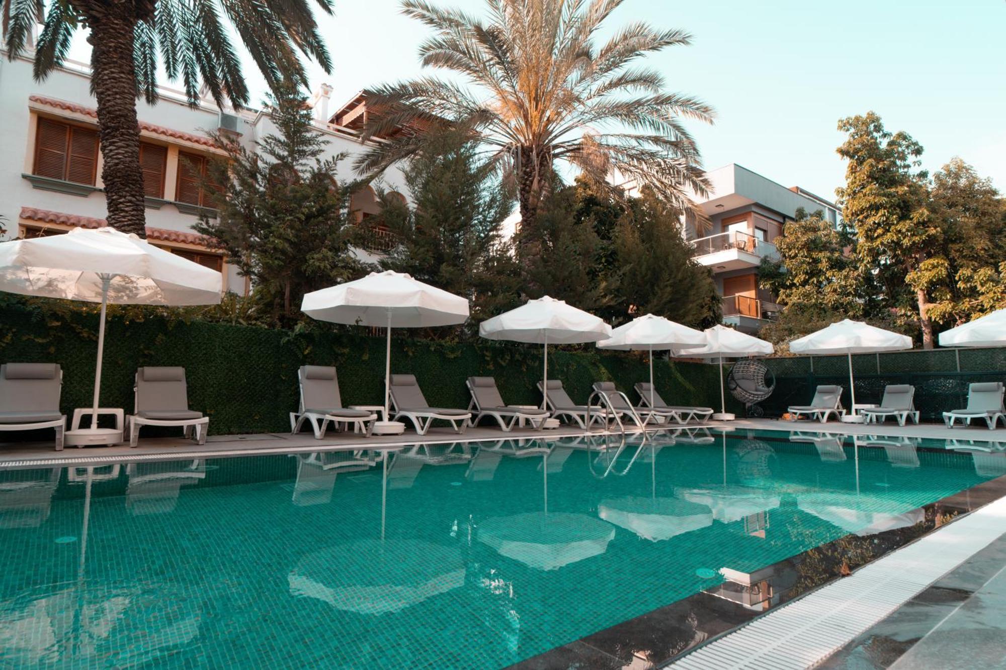Sam Hotel Antalya Bagian luar foto